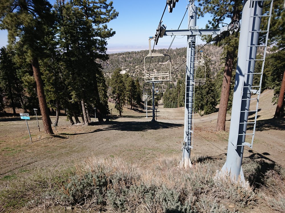 Ski lift a bit out of season, apparently they only closed like 3 weeks ago.