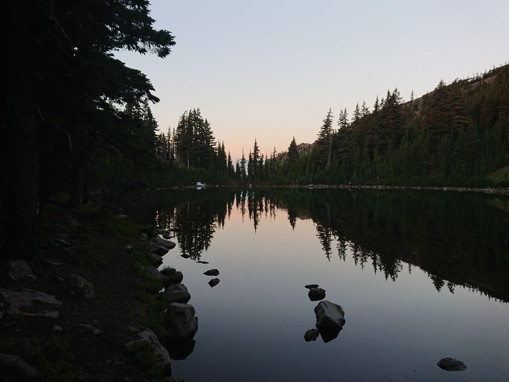 Rockpile Lake in the morning